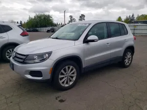 Volkswagen Tiguan 2.0L 4 2014