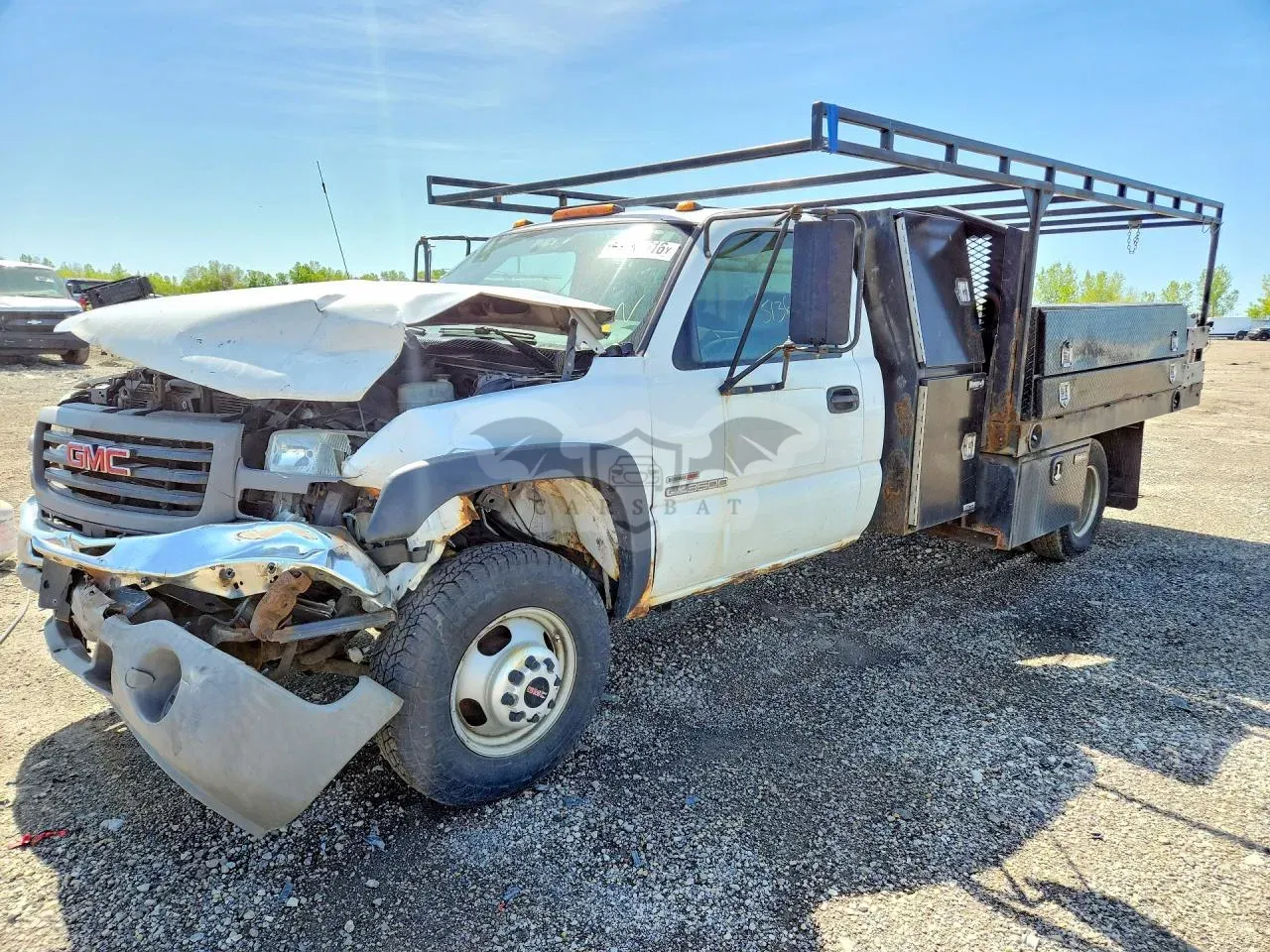 GMC Sierra 6.6L 8 2004
