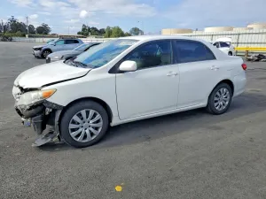 Toyota Corolla 1.8L 4 2013
