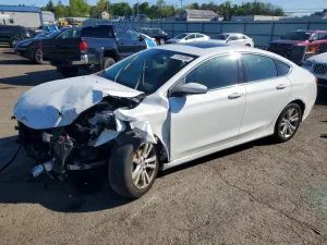 Chrysler 200 2.4L 4 2015