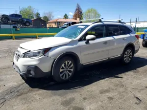 Subaru Outback 3.6L 6 2018