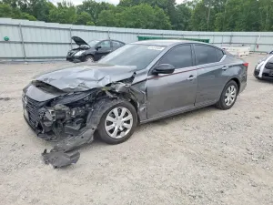 Nissan Altima 2.5L 4 2023