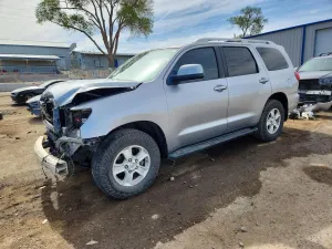 Toyota Sequoia 5.7L 8 2018