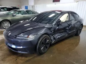 Tesla Model 3 2024