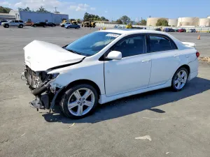 Toyota Corolla 1.8L 4 2013