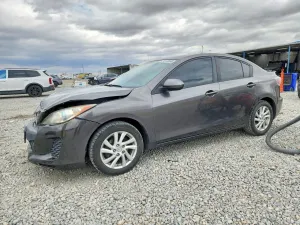 Mazda 3 2.0L 4 2012
