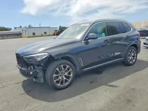 BMW X5 3.0L 6 2022