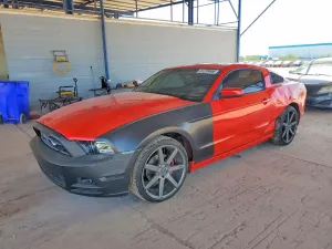 Ford Mustang 3.7L 6 2013