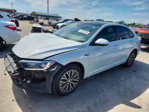Volkswagen Jetta 1.4L 4 2019