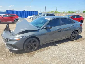 Hyundai Elantra 2.0L 4 2026