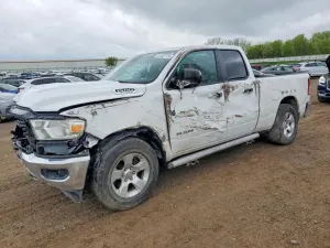 RAM 1500 3.6L 6 2021