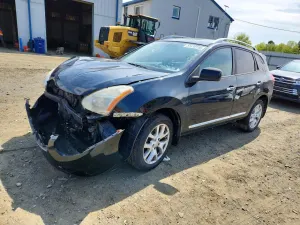 Nissan Rogue 2.5L 4 2011