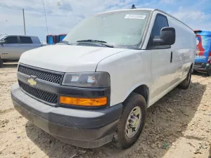 Chevrolet Express 4.3L 6 2021