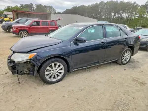 Toyota Camry 2.5L 4 2014