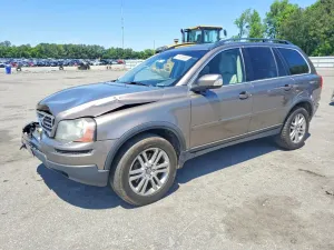 Volvo XC90 3.2L 6 2010