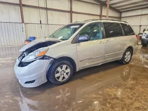 Toyota Sienna 3.3L 6 2006