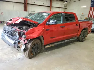 Toyota Tundra 5.7L 8 2021