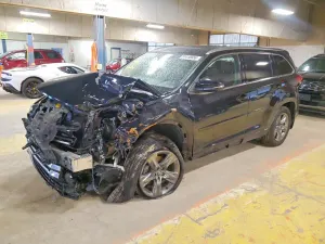 Toyota Highlander 3.5L 6 2017