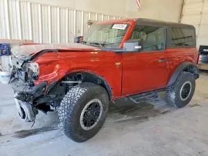 Ford Bronco 2.3L 4 2024