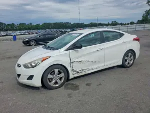 Hyundai Elantra 1.8L 4 2013