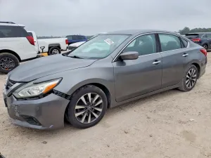Nissan Altima 2.5L 4 2017