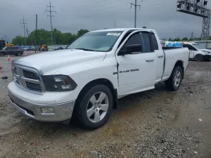 Dodge RAM 5.7L 8 2011