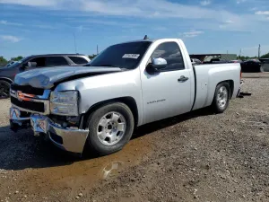 Chevrolet Silverado 1500 4.3L 6 2012
