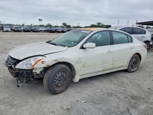 Nissan Altima 2.5L 4 2012