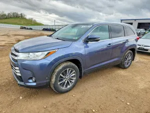 Toyota Highlander 3.5L 6 2019