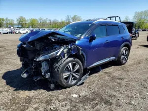 Nissan Rogue 2.5L 4 2021