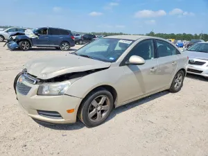 Chevrolet Cruze 1.4L 4 2011