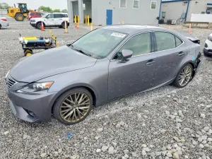 Lexus IS 3.5L 6 2016