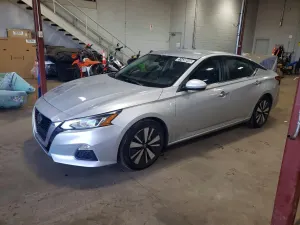Nissan Altima 2.5L 4 2021