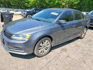 Volkswagen Jetta 1.4L 4 2016