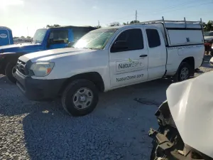 Toyota Tacoma 2.7L 4 2015