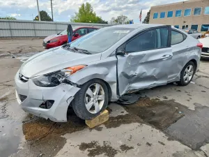 Hyundai Elantra 1.8L 4 2013
