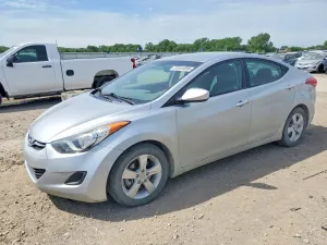 Hyundai Elantra 1.8L 4 2013
