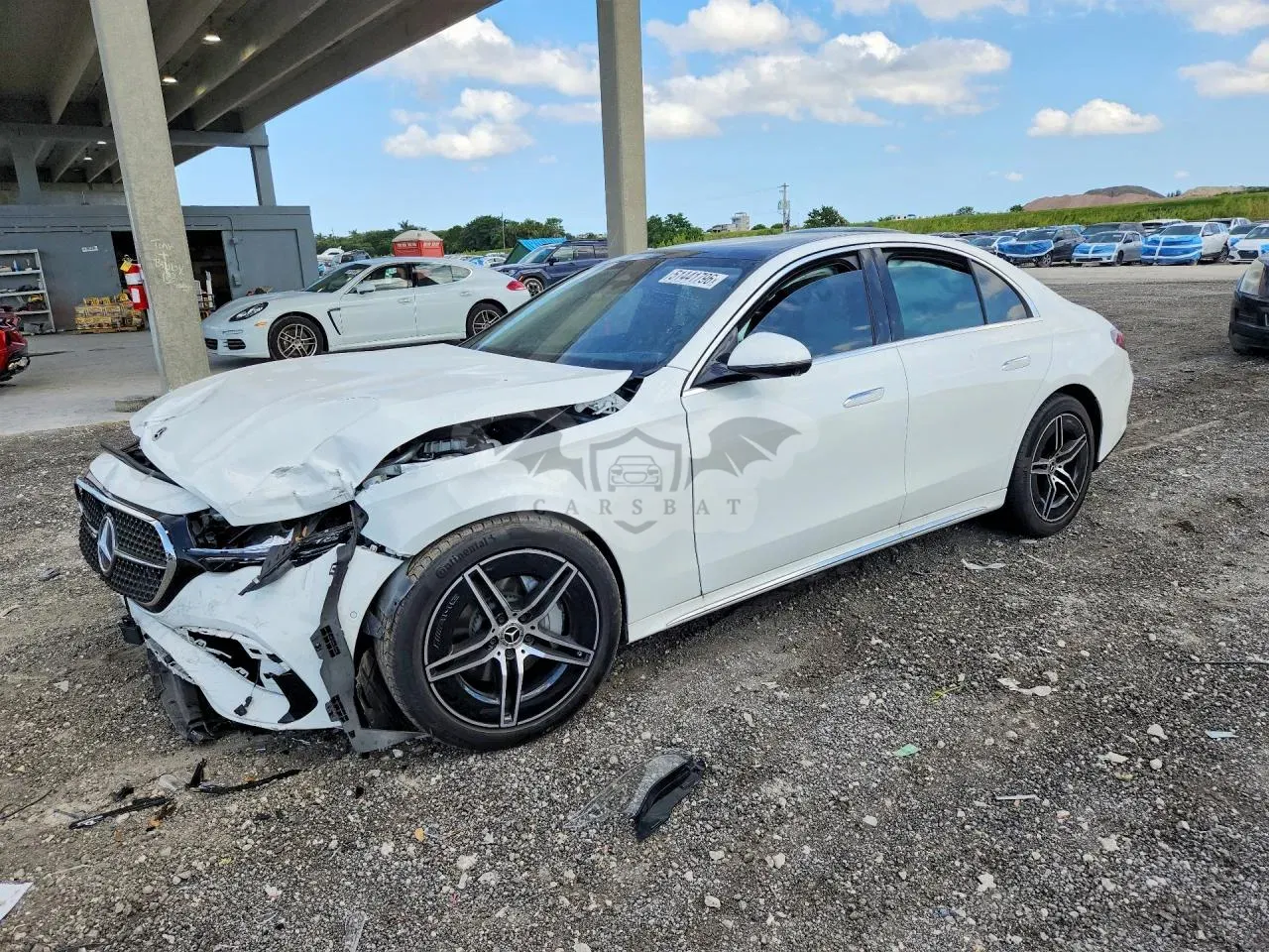 Mercedes-Benz E 2.0L 4 2025