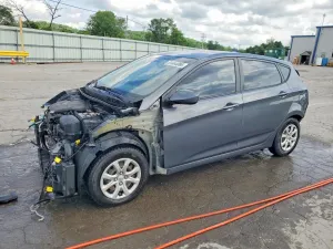 Hyundai Accent 1.6L 4 2013