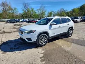 Jeep Cherokee 2.0L 4 2019