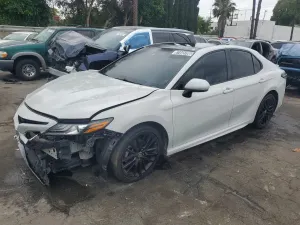 Toyota Camry 2.5L 4 2023