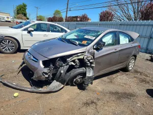 Hyundai Accent 1.6L 4 2014