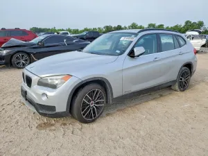 BMW X1 2.0L 4 2013