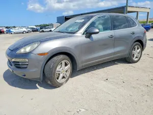 Porsche Cayenne 4.8L 8 2011