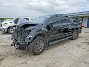 Nissan Titan 5.6L 8 2017