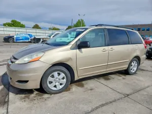 Toyota Sienna 3.5L 6 2007