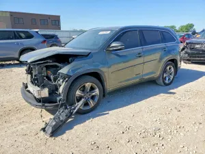 Toyota Highlander 3.5L 6 2016