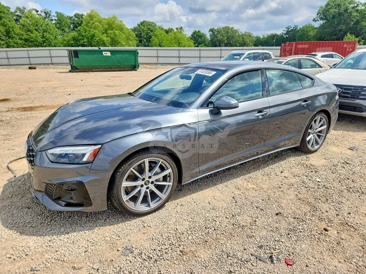 Audi A5 2.0L 4 2025
