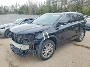 Toyota Highlander 3.5L 6 2015