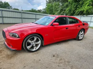 Dodge Charger 5.7L 8 2012